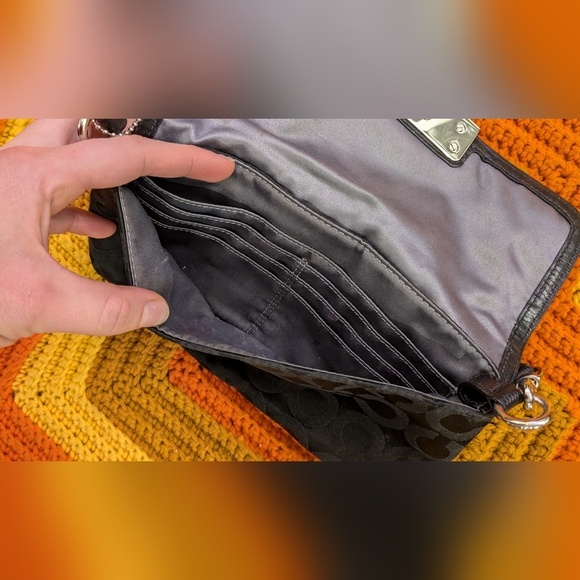 Coach Purse - Picture 6 of 8